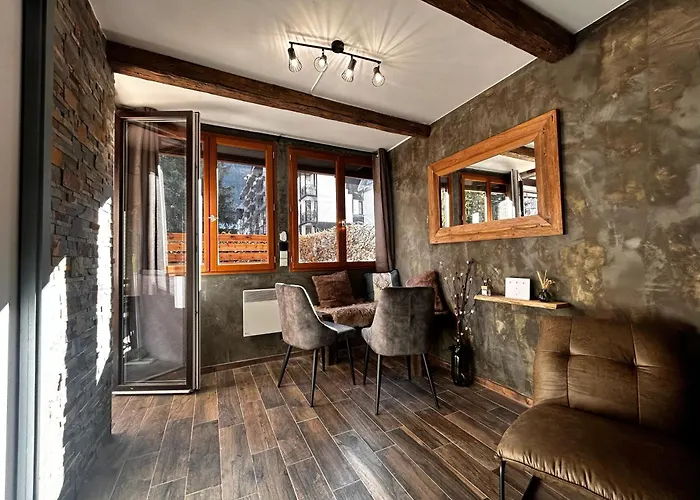 Jonquille 2 - Centre - Terrasse Privee - Vues Appartement Chamonix